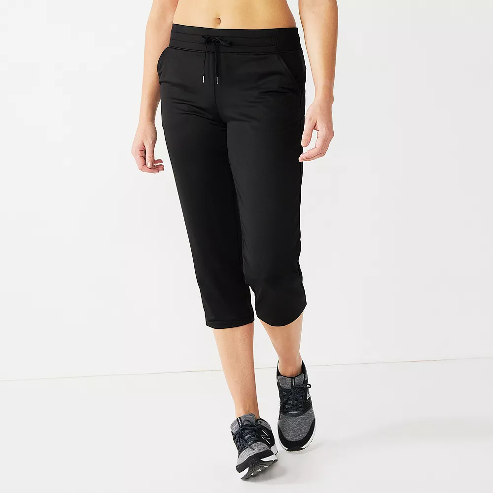 Petite Tek Gear® Weekend Straight-Leg Capris 3 Petite Tek Gear® Weekend Straight-Leg Capris